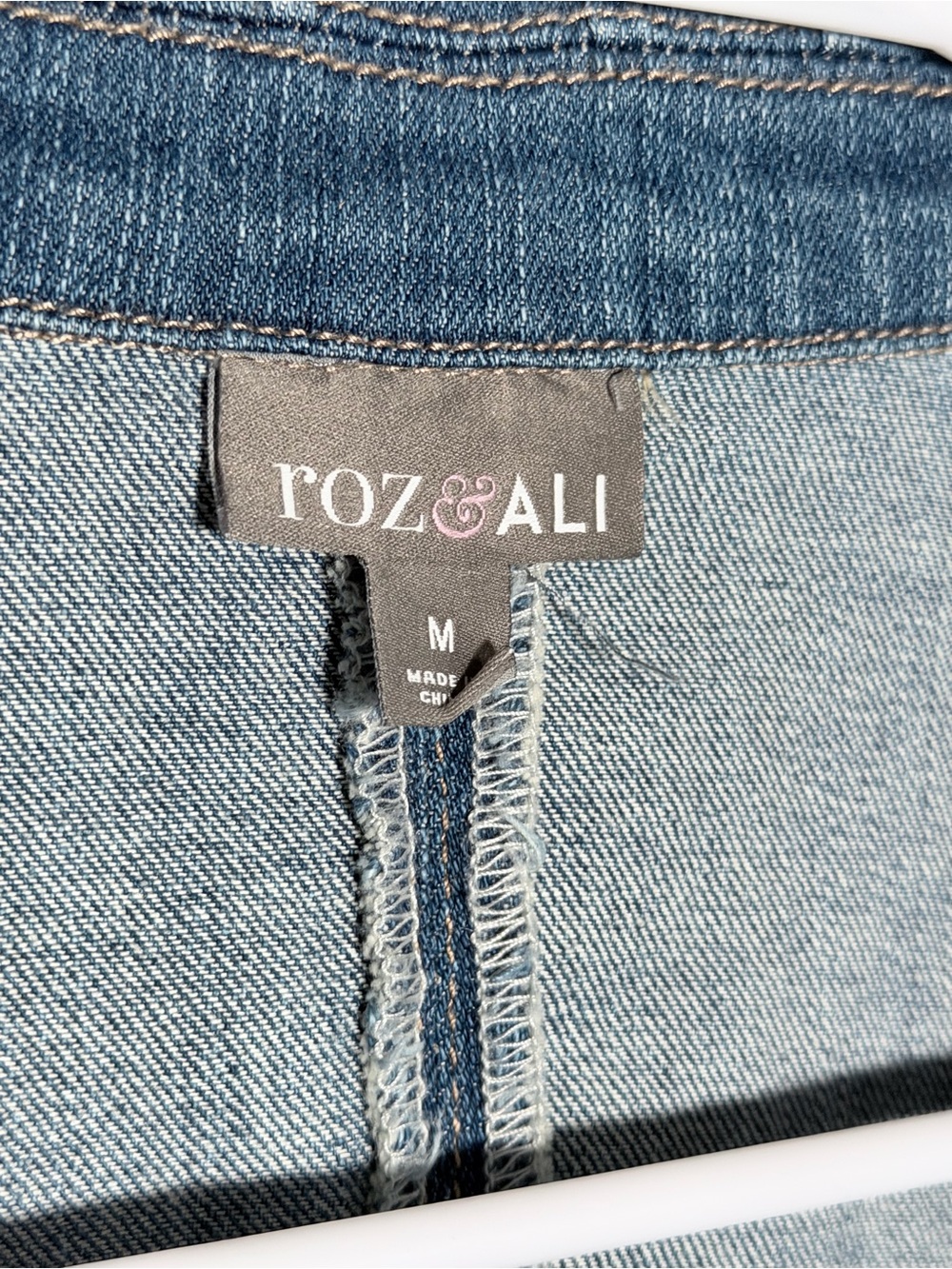 Roz & Ali Medium Blue Denim Blazer Jacket with Scalloped Notch Collar - Picture 2 of 10